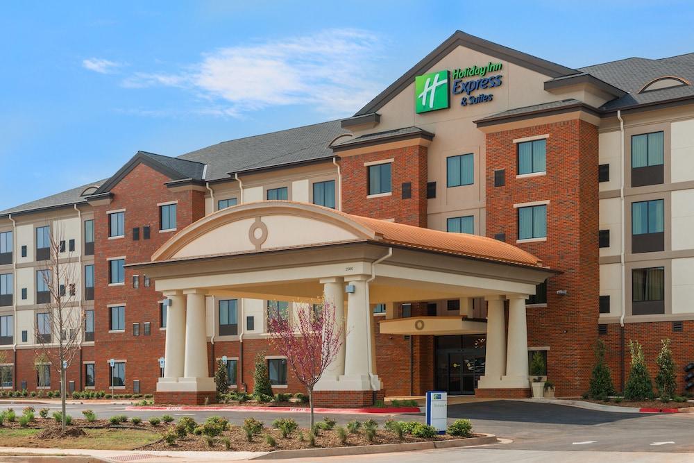 Holiday Inn Express And Suites Norman By Ihg Exterior photo