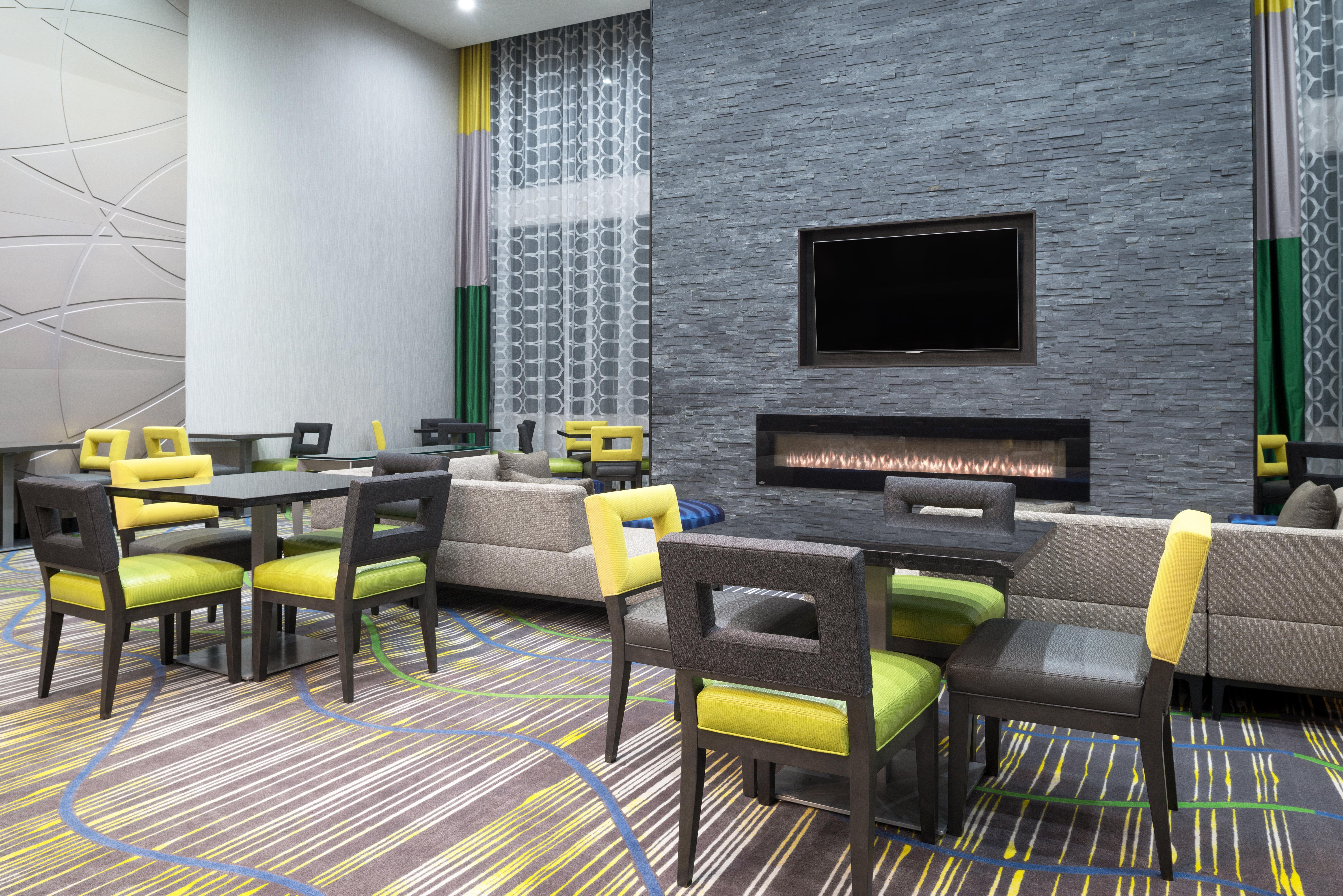Holiday Inn Express And Suites Norman By Ihg Exterior photo