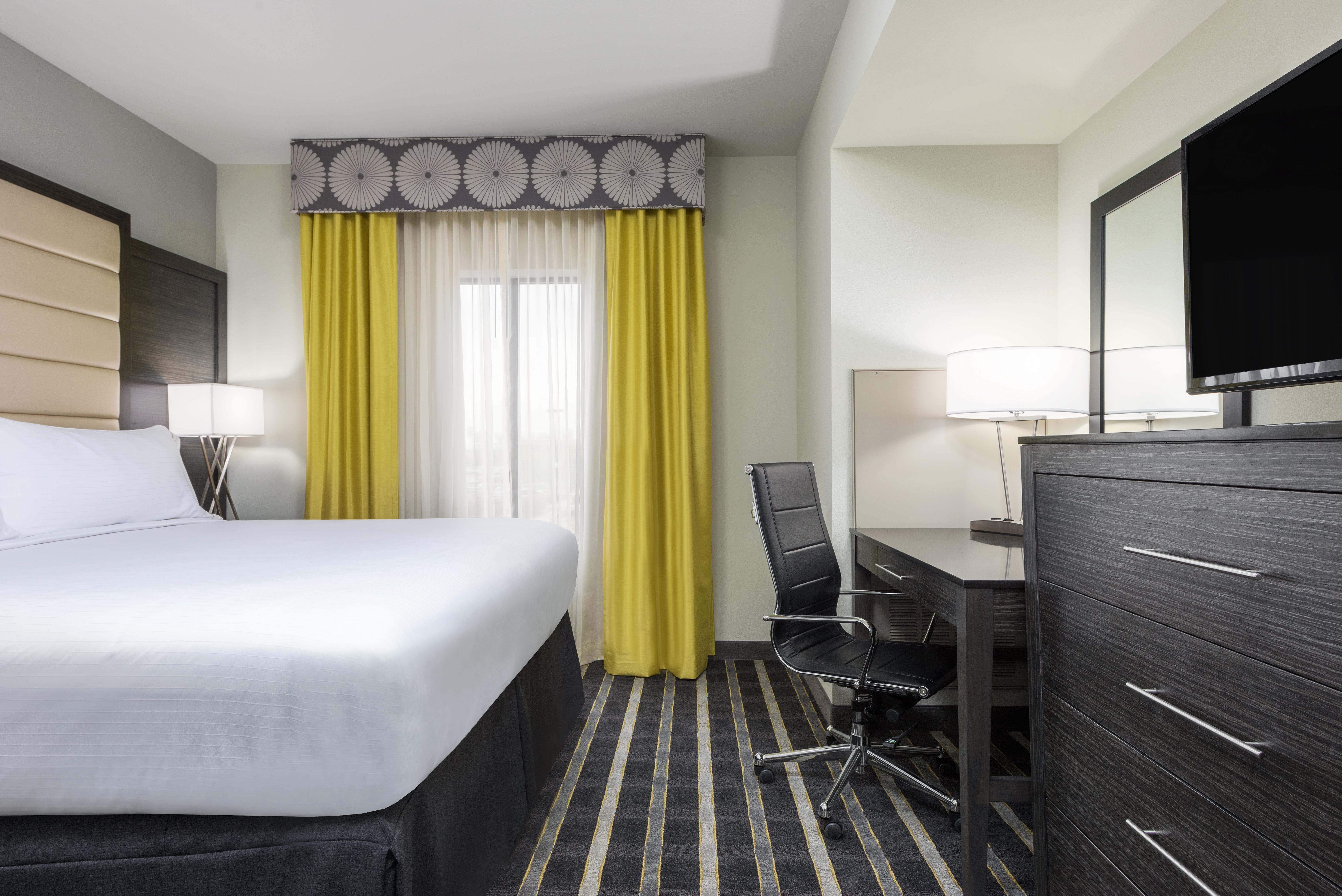 Holiday Inn Express And Suites Norman By Ihg Exterior photo